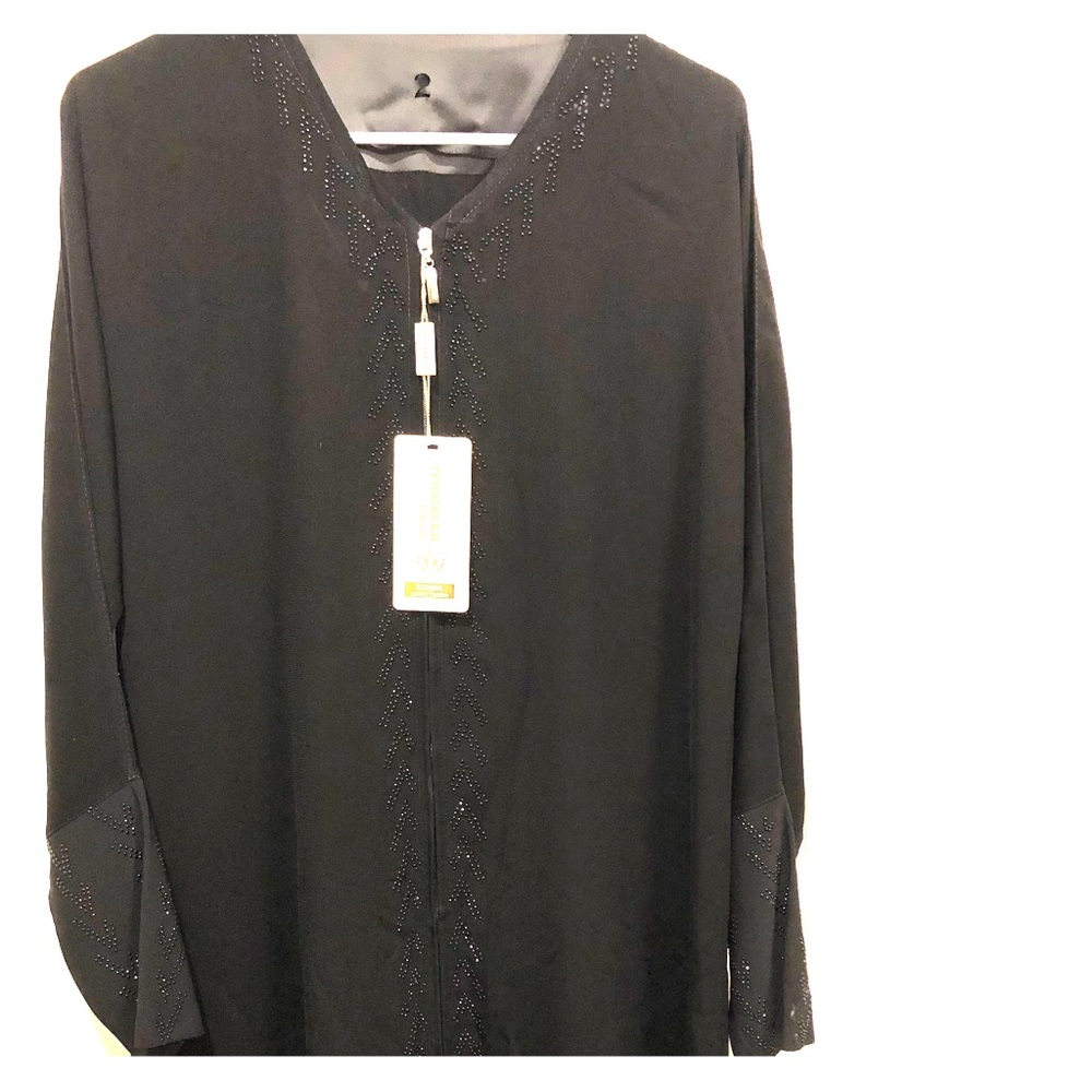 NWT Abaya